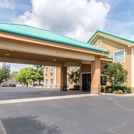 Quality Inn & Suites Of Alma - Northeast From Fort Smith Buitenkant foto