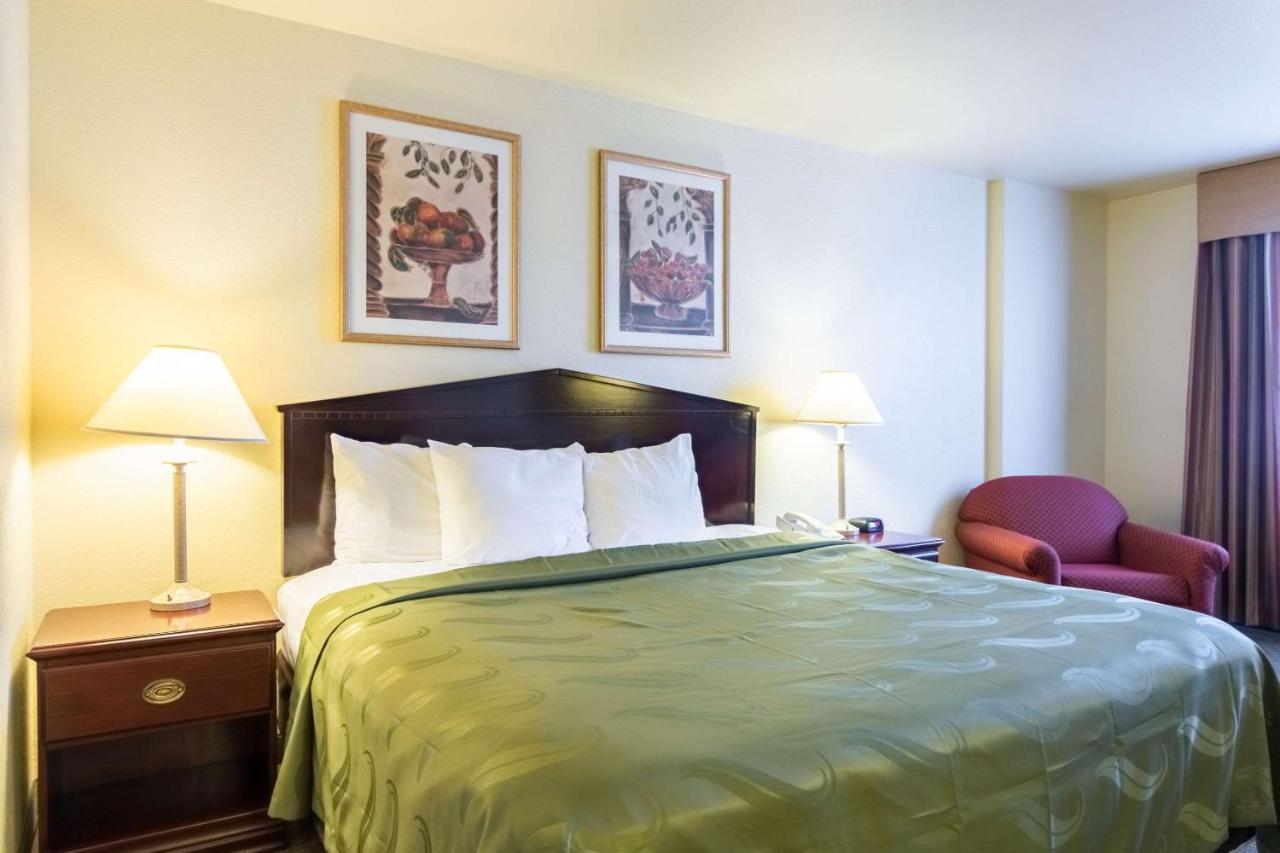 Quality Inn & Suites Of Alma - Northeast From Fort Smith Buitenkant foto